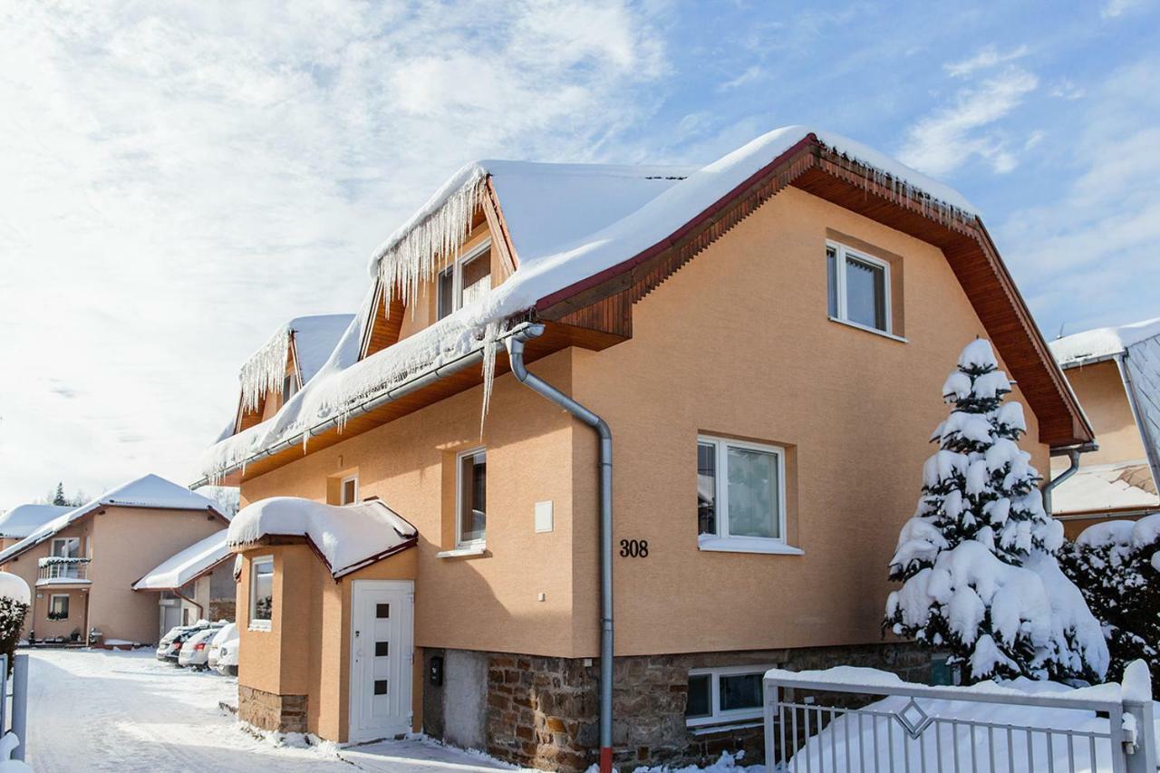 Apartmany Hrady Зуберец Екстериор снимка