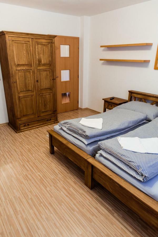 Apartmany Hrady Зуберец Екстериор снимка